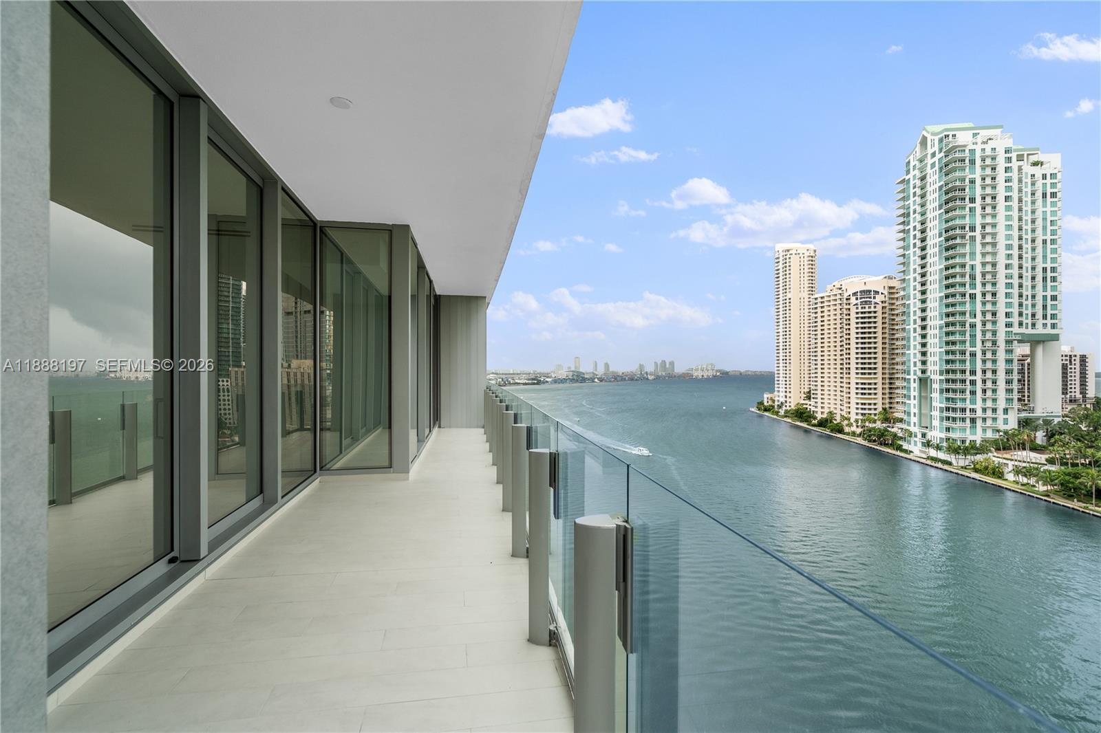 300 Biscayne Blvd Way #1103, Miami FL 33131