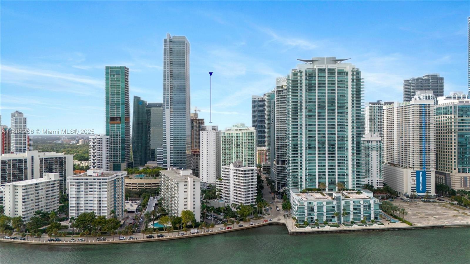 185 SE 14 Ter #1709, Miami FL 33131