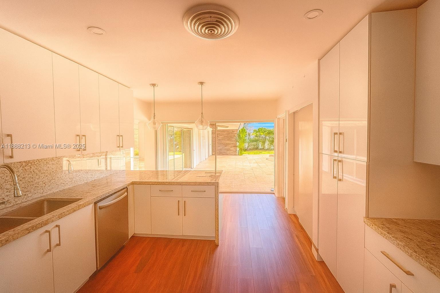 1422 Coruna Ave, Coral Gables FL 33156