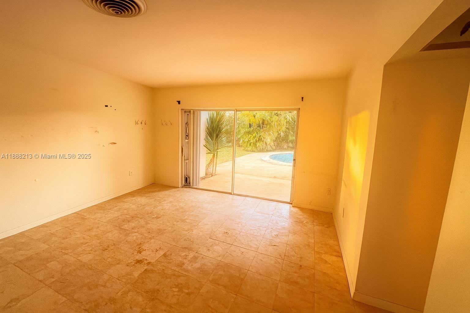 1422 Coruna Ave, Coral Gables FL 33156