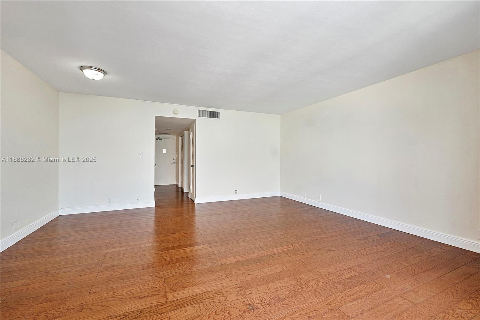 1000 West Ave #319, Miami Beach FL 33139