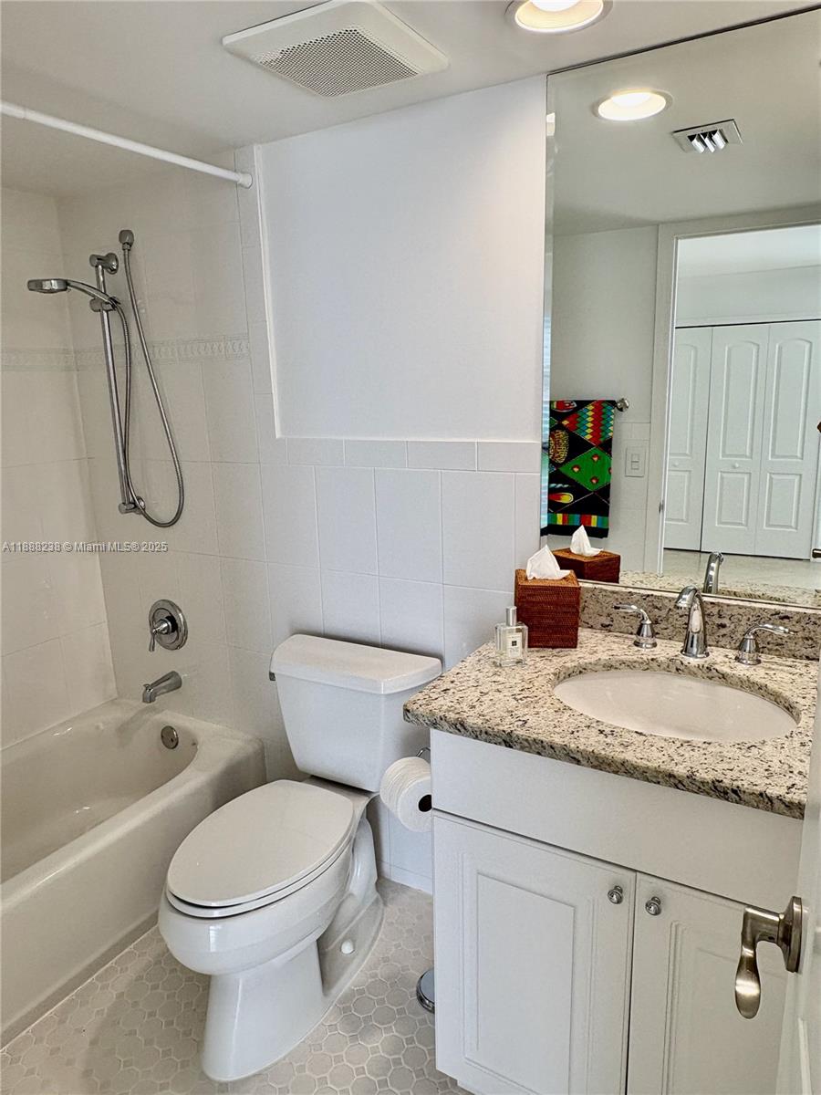 600 Biltmore Way #718, Coral Gables FL 33134