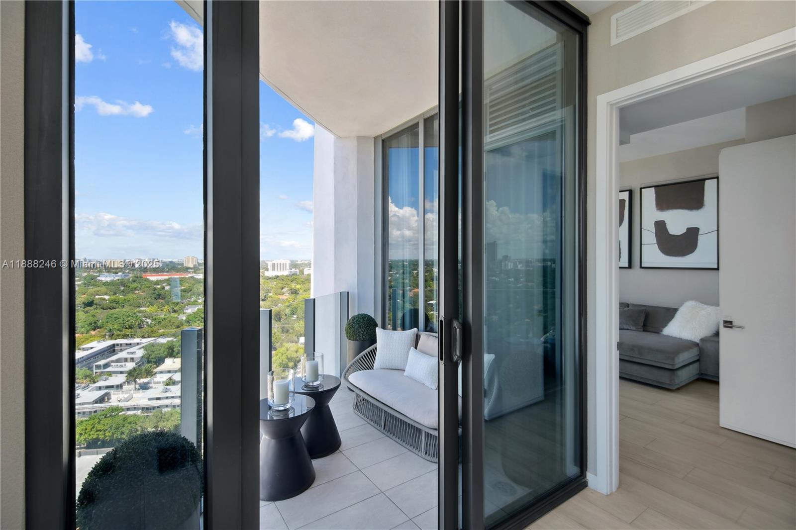 2831 S Bayshore Dr #1908, Miami FL 33133