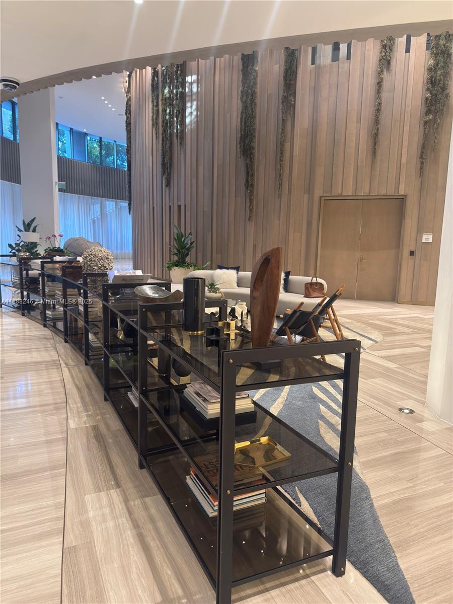2831 S Bayshore Dr #1908, Miami FL 33133