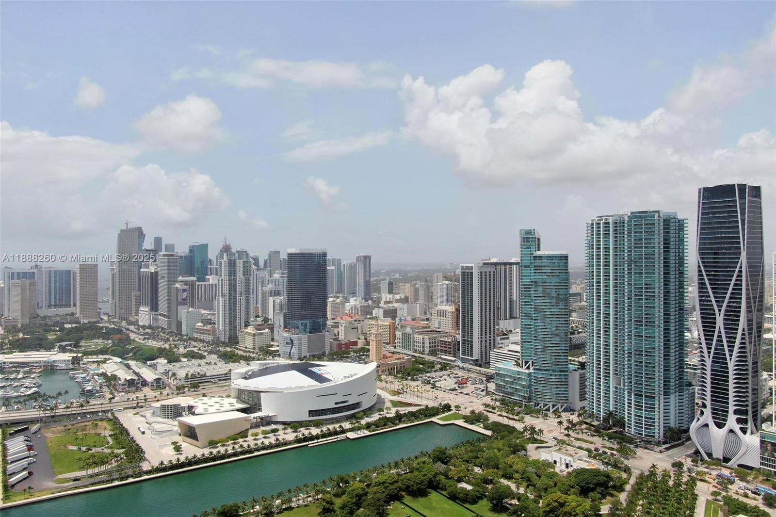 888 Biscayne Blvd #4002, Miami FL 33132