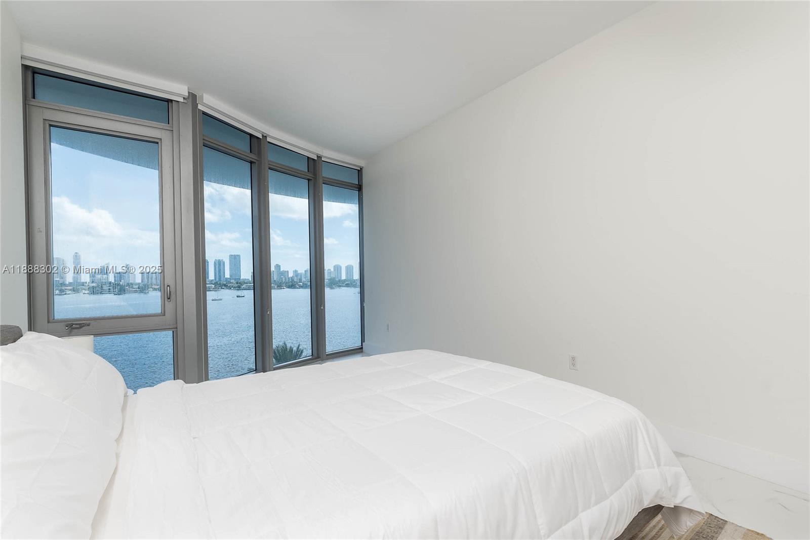 17301 Biscayne Blvd #411, North Miami Beach FL 33160
