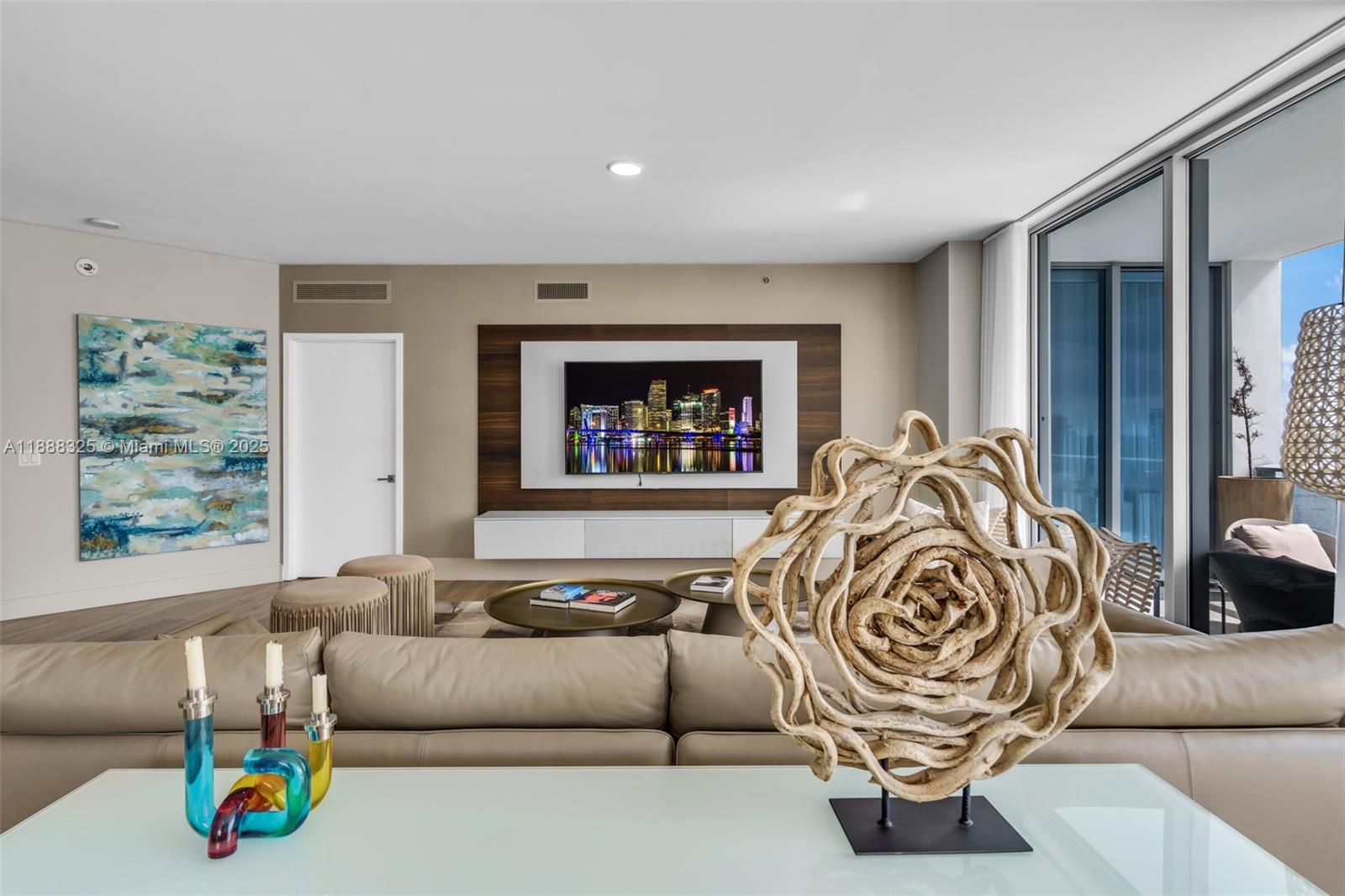 17301 Biscayne Blvd #501, North Miami Beach FL 33160