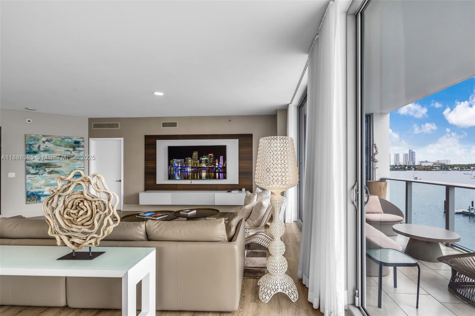 17301 Biscayne Blvd #501, North Miami Beach FL 33160