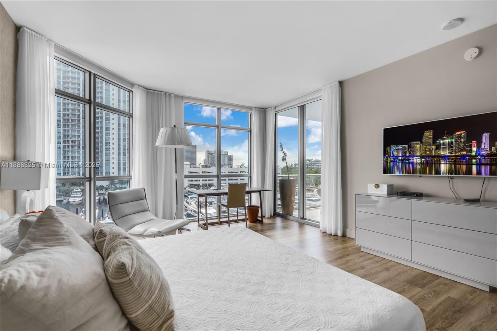 17301 Biscayne Blvd #501, North Miami Beach FL 33160