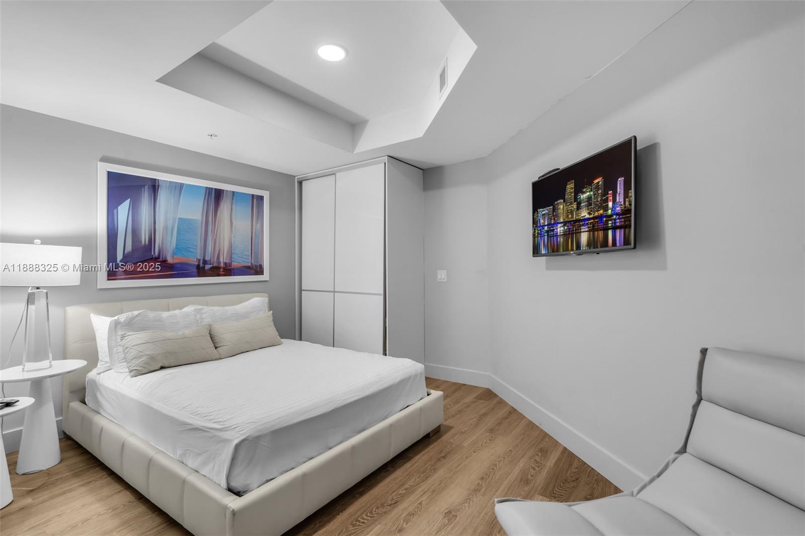 17301 Biscayne Blvd #501, North Miami Beach FL 33160