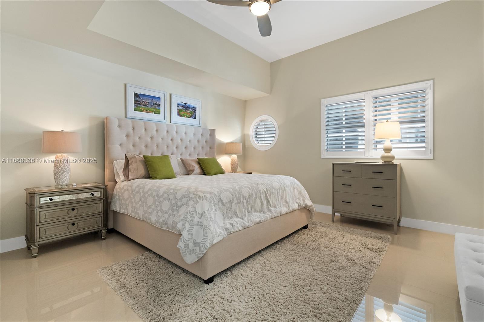 3739 Collins Ave #N-605, Miami Beach FL 33140
