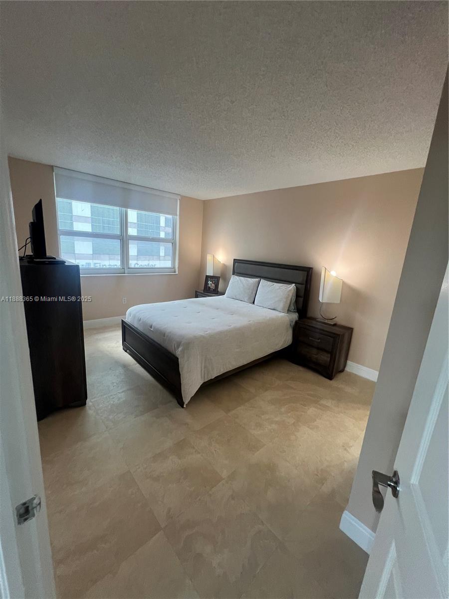 1155 Brickell Bay Dr #401, Miami FL 33131