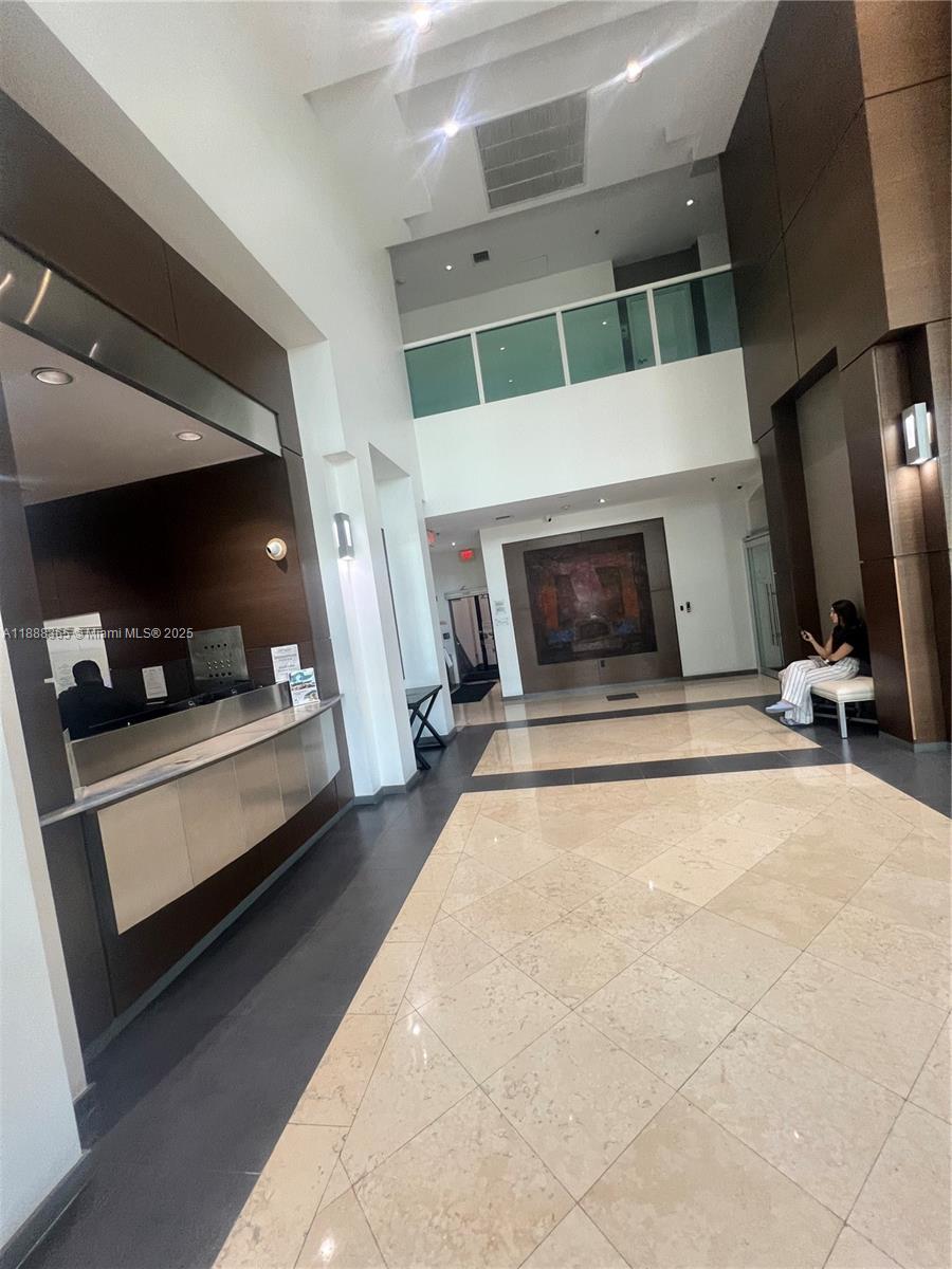 1155 Brickell Bay Dr #401, Miami FL 33131