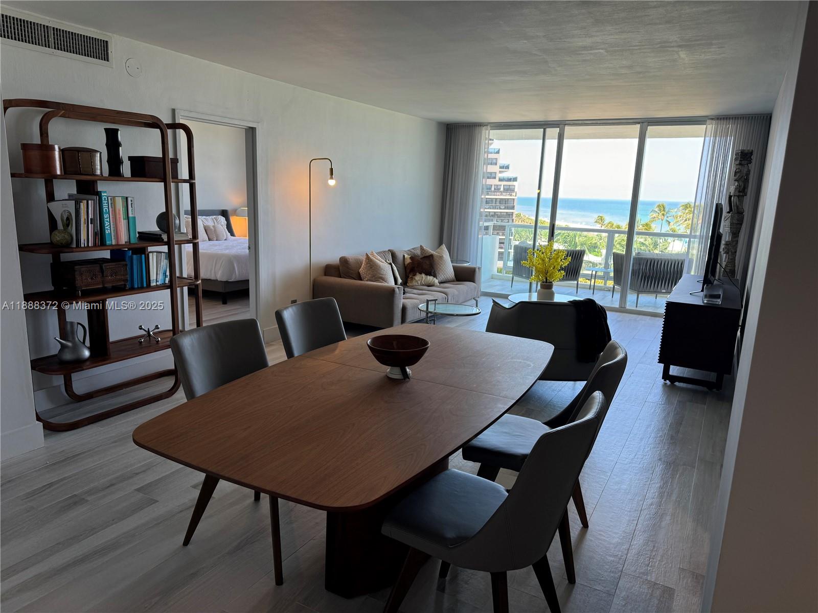 5151 Collins Ave #834, Miami Beach FL 33140
