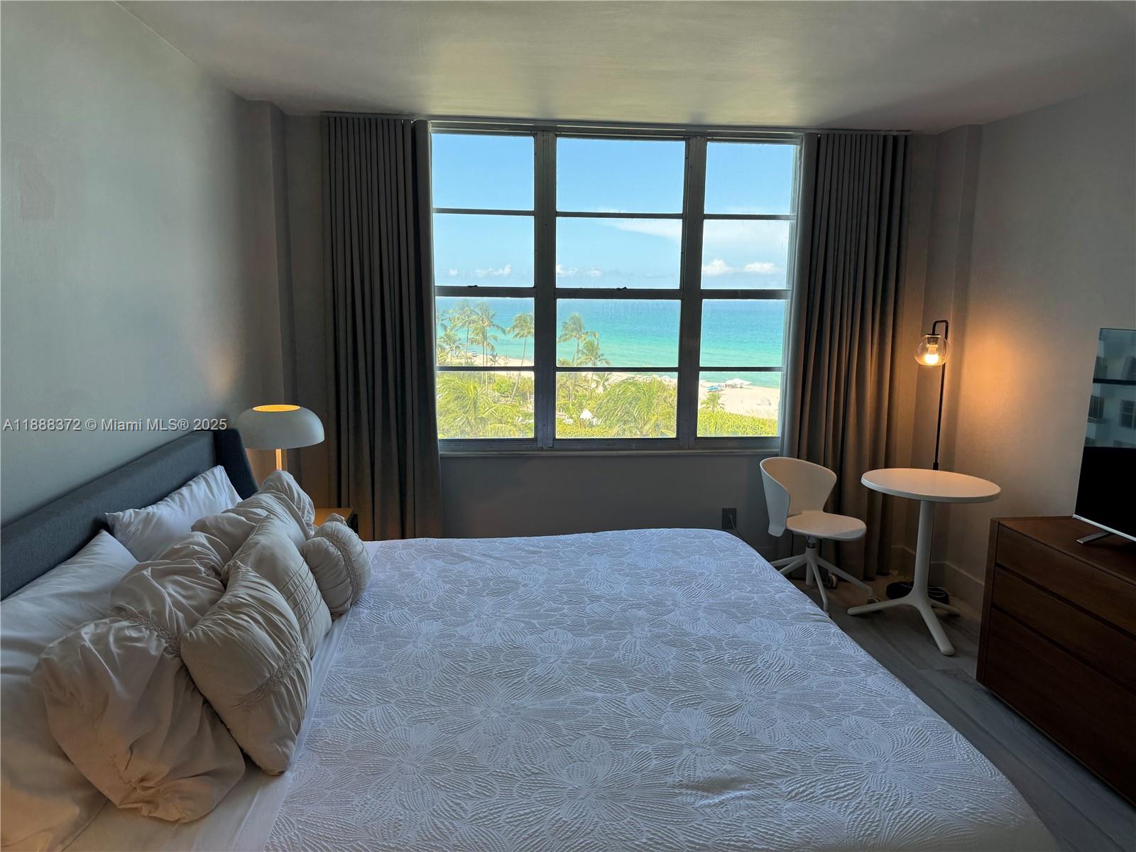 5151 Collins Ave #834, Miami Beach FL 33140