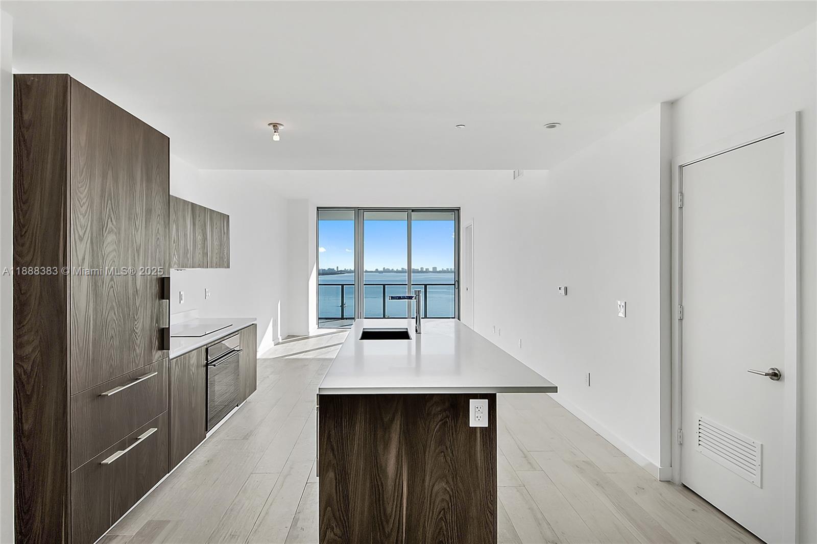 480 NE 31st St #904, Miami FL 33137