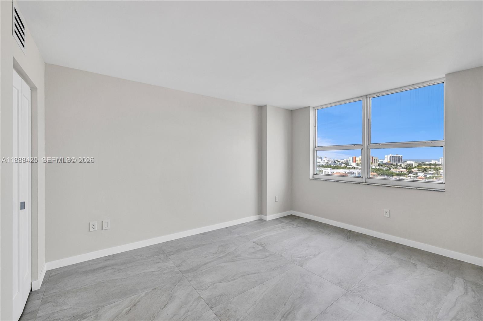 90 Alton Rd #1103, Miami Beach FL 33139
