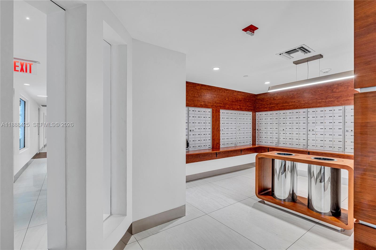 90 Alton Rd #1103, Miami Beach FL 33139
