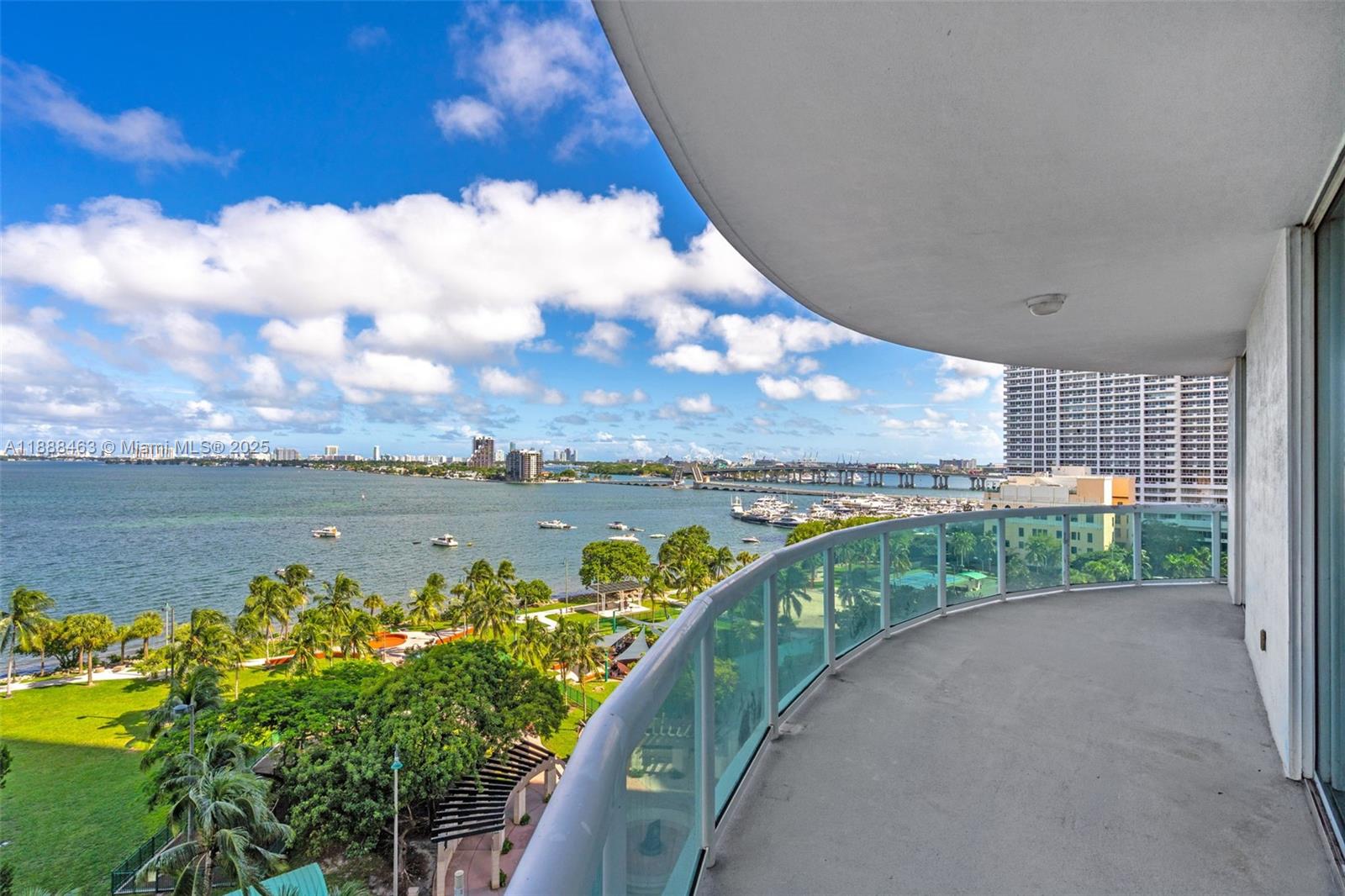 Miami FL 33132 - A11888463
