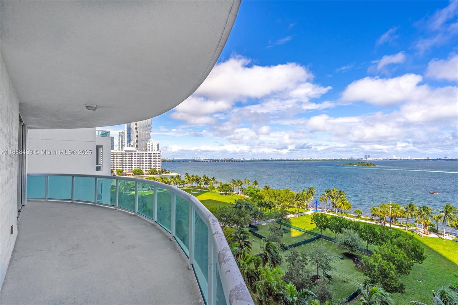 Miami FL 33132 - A11888463