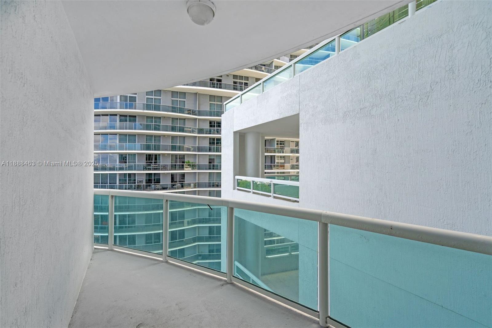 Miami FL 33132 - A11888463
