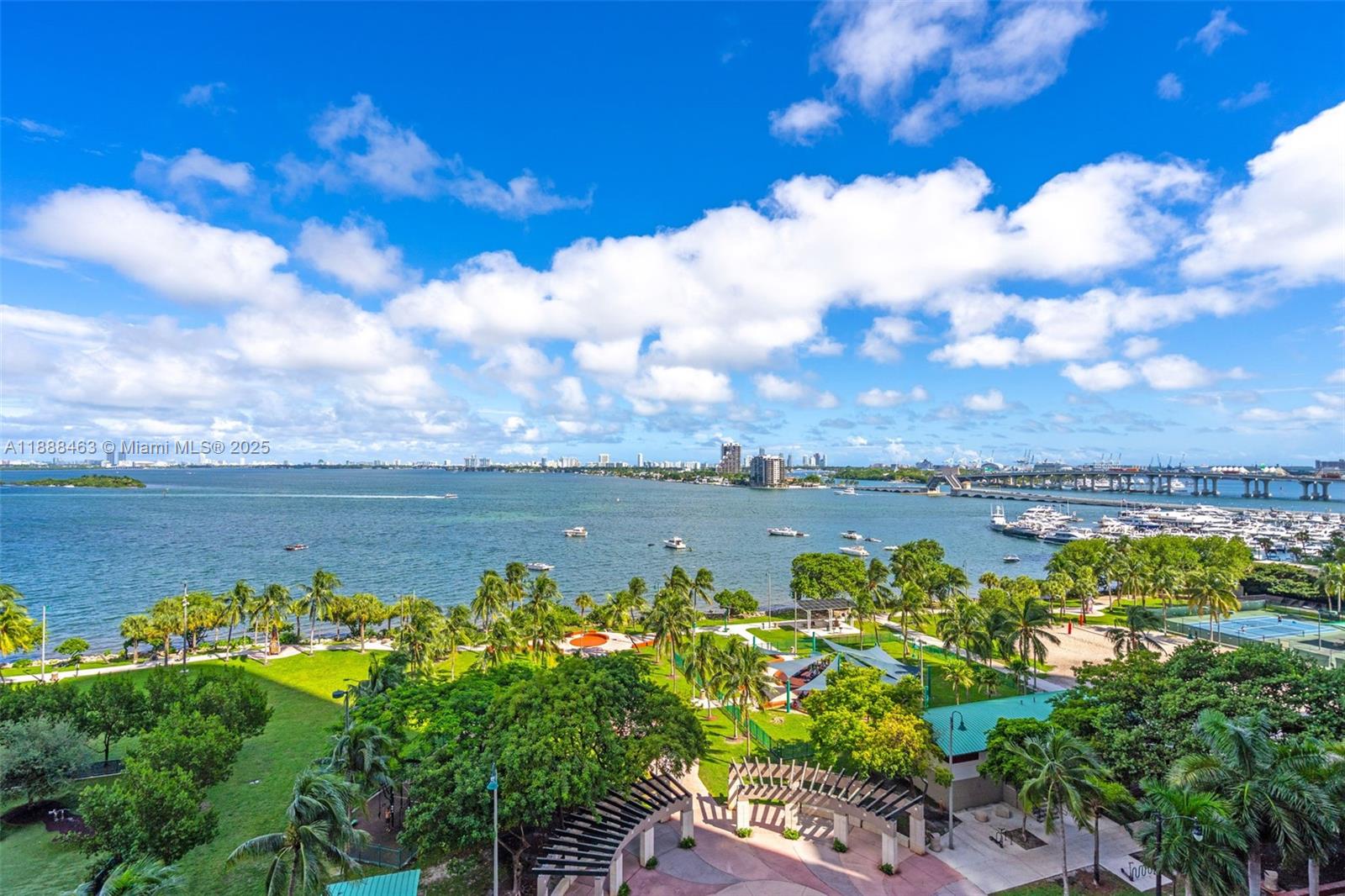 Miami FL 33132 - A11888463