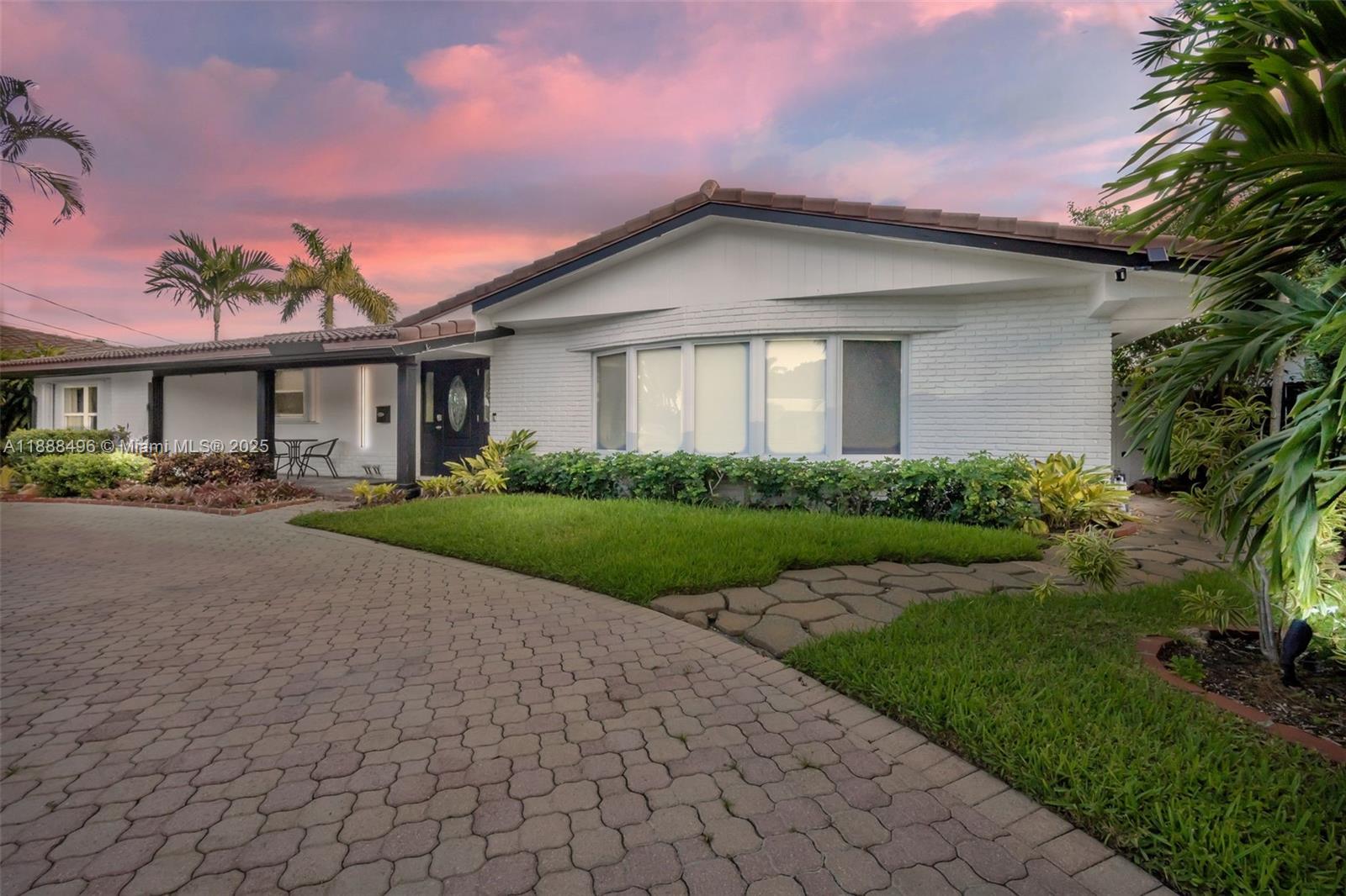 5830 NE 14th Rd, Fort Lauderdale FL 33334