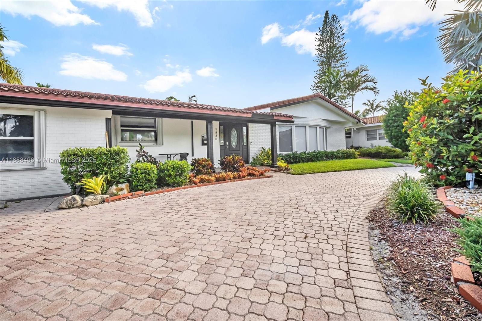 5830 NE 14th Rd, Fort Lauderdale FL 33334