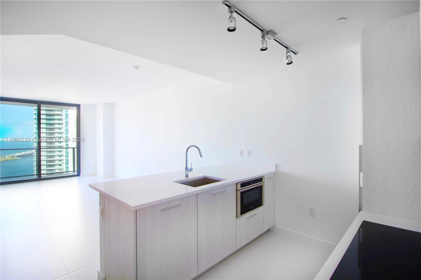 501 NE 31st St #1805, Miami FL 33137