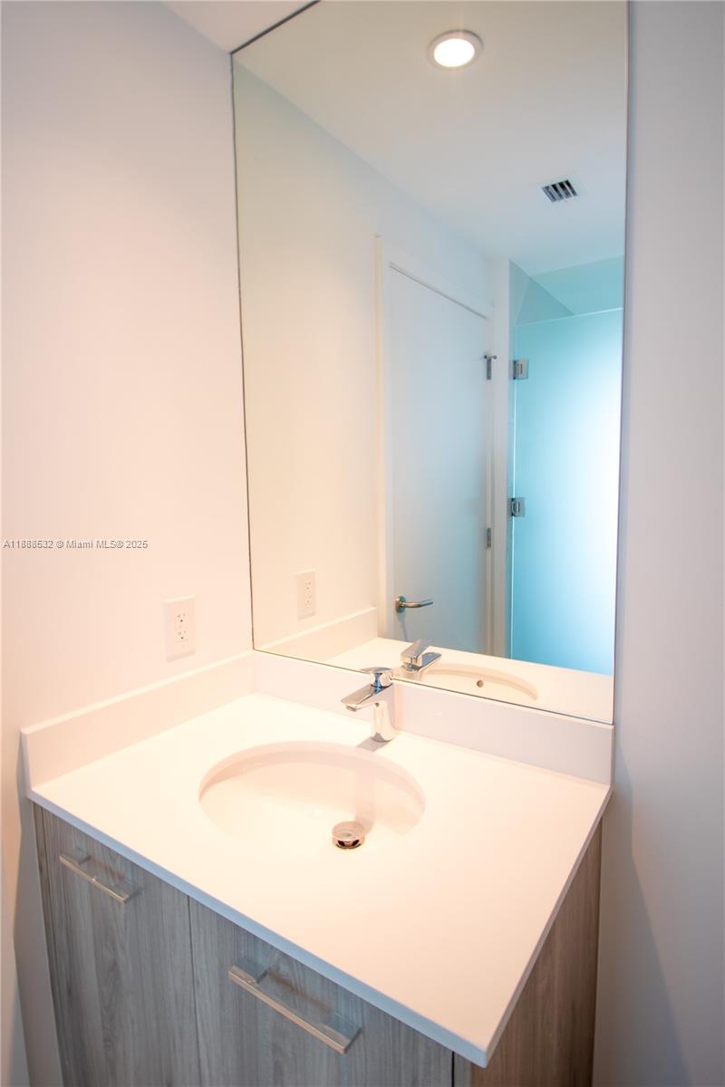 501 NE 31st St #1805, Miami FL 33137