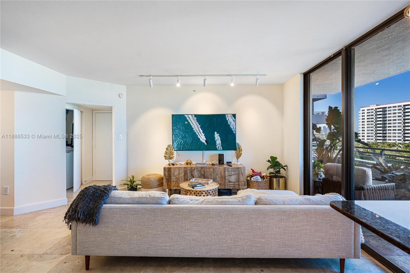 1330 West Ave #611, Miami Beach FL 33139
