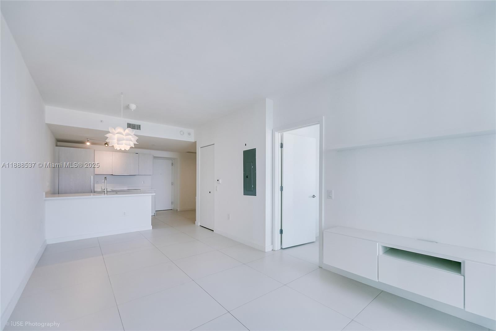 501 NE 31st St #2002, Miami FL 33137