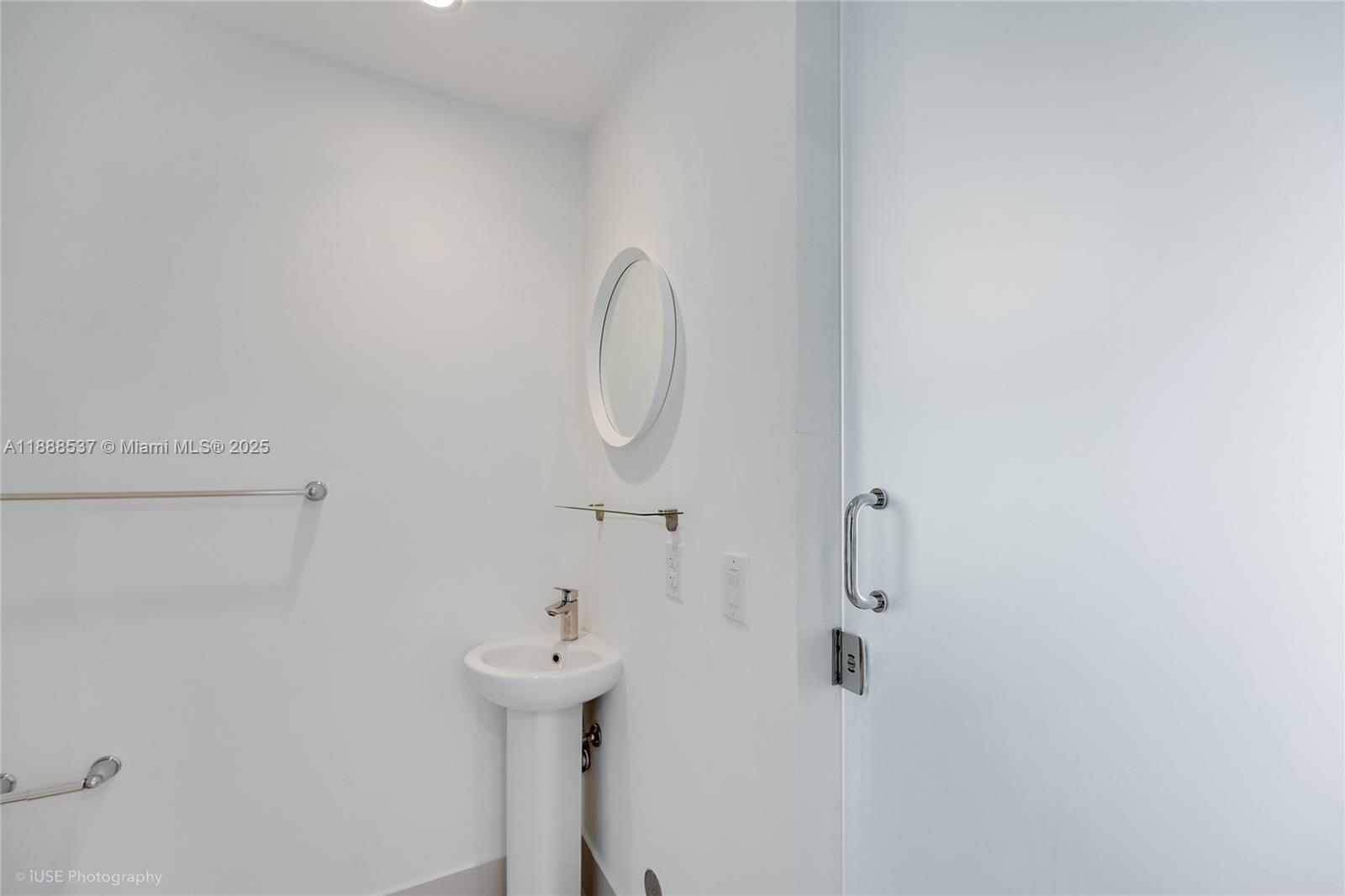 501 NE 31st St #2002, Miami FL 33137