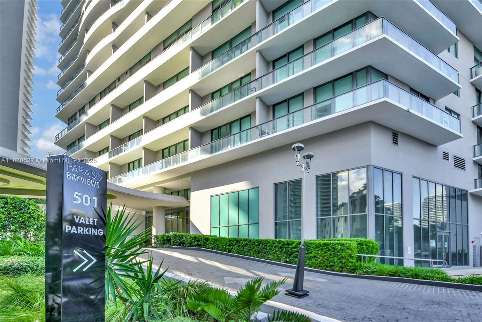 501 NE 31st St #2002, Miami FL 33137