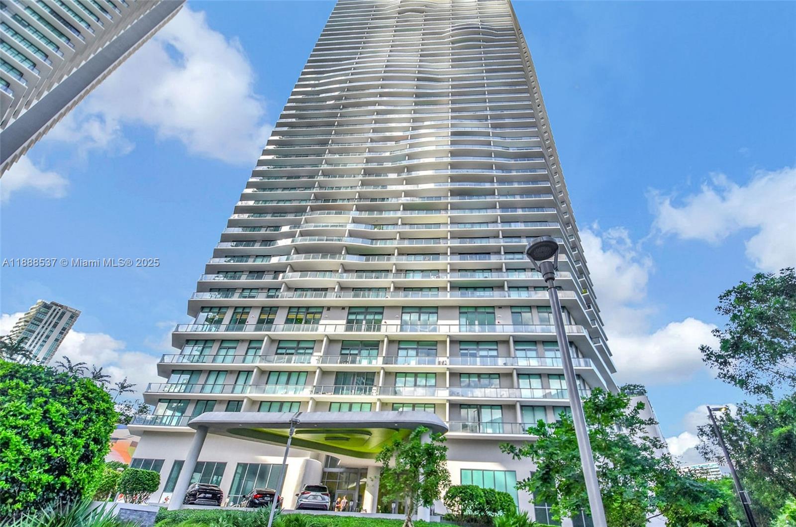 501 NE 31st St #2002, Miami FL 33137