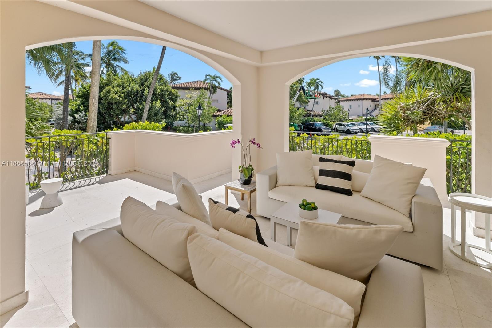 19216 Fisher Island Dr #19216, Miami Beach FL 33109