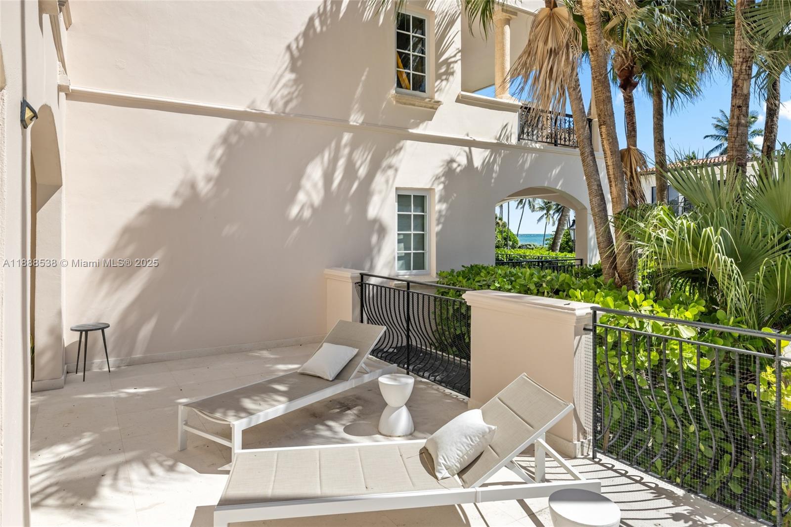 19216 Fisher Island Dr #19216, Miami Beach FL 33109