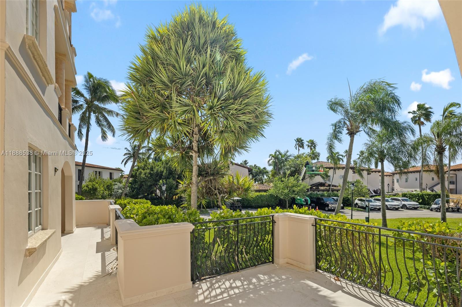 19216 Fisher Island Dr #19216, Miami Beach FL 33109