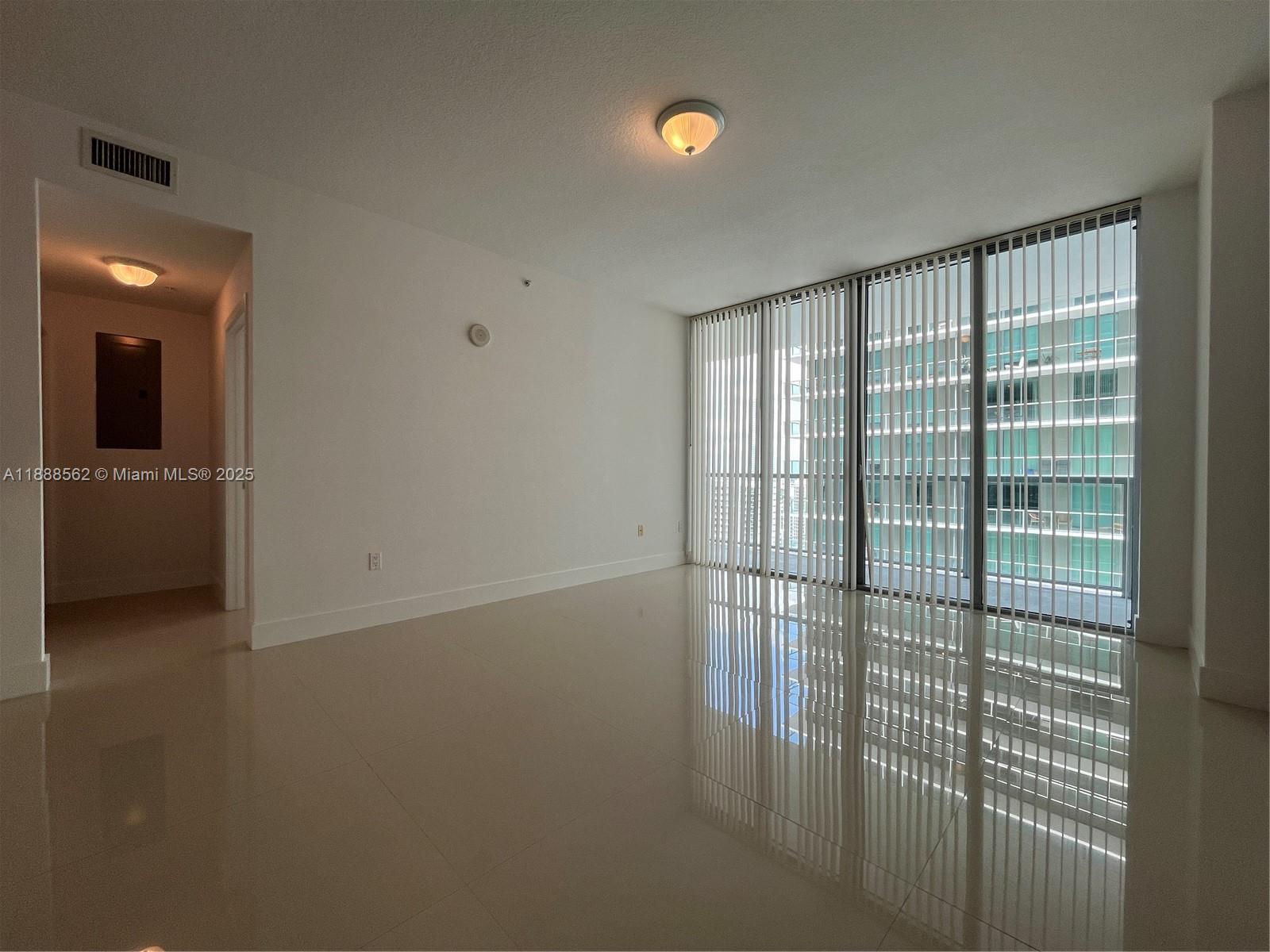 79 SW 12th St #2608-S, Miami FL 33130