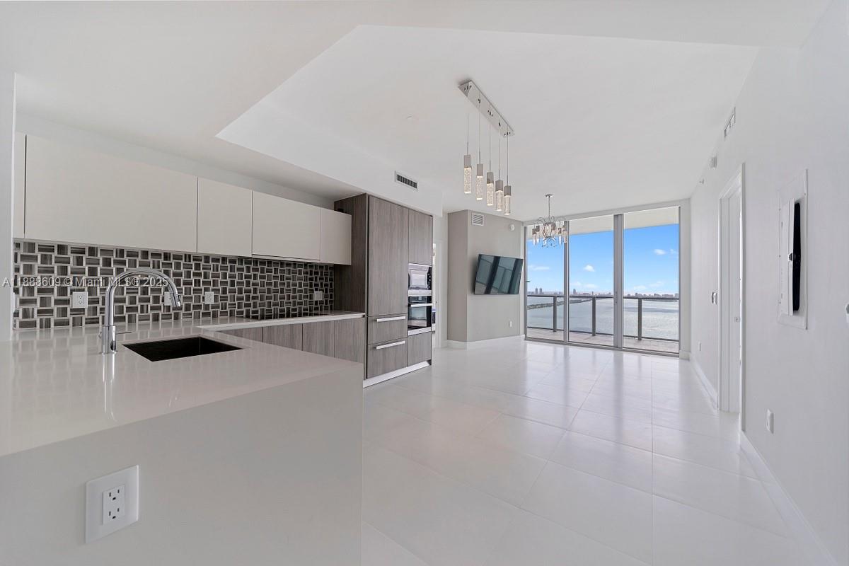 2900 NE 7 Ave #3605, Miami FL 33137