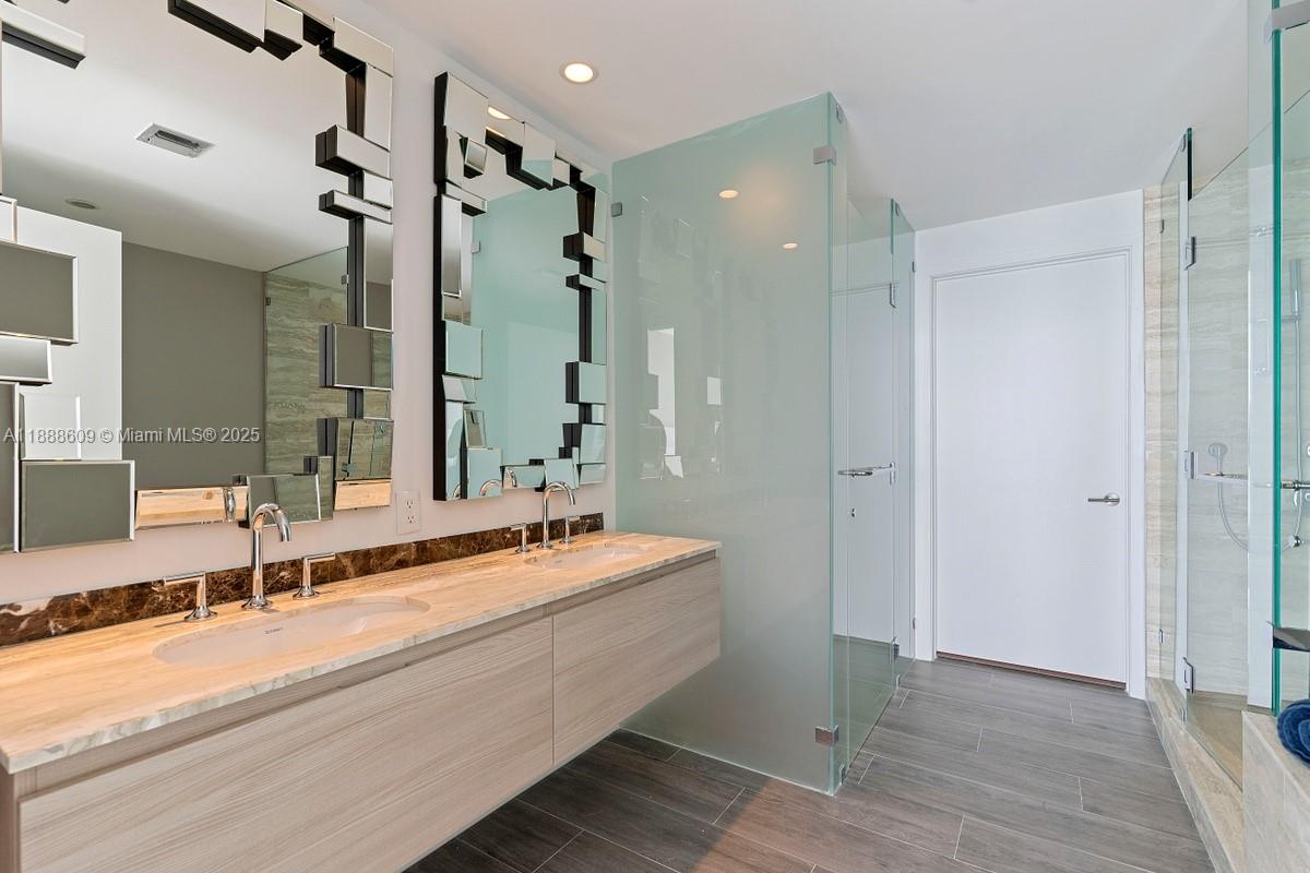 2900 NE 7 Ave #3605, Miami FL 33137