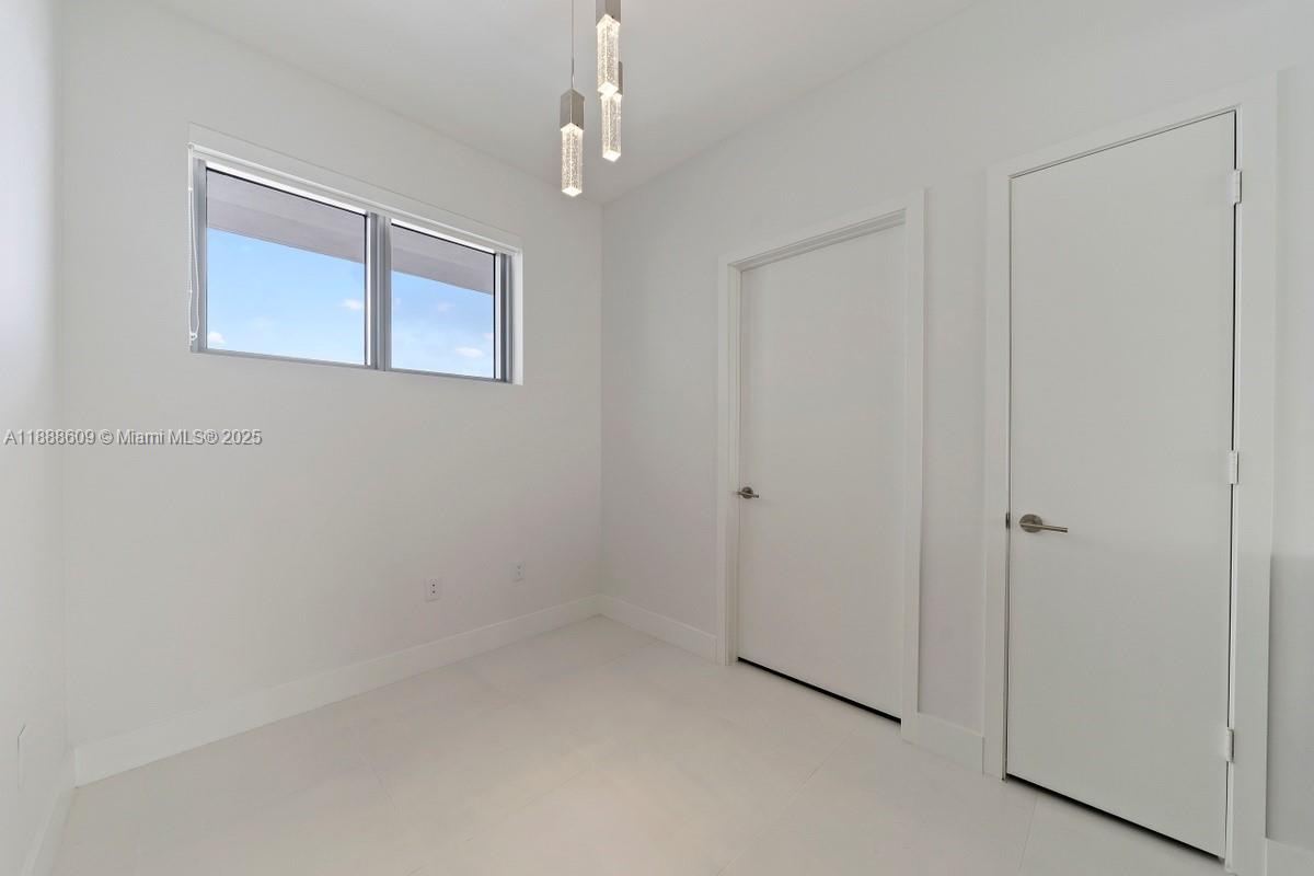 2900 NE 7 Ave #3605, Miami FL 33137