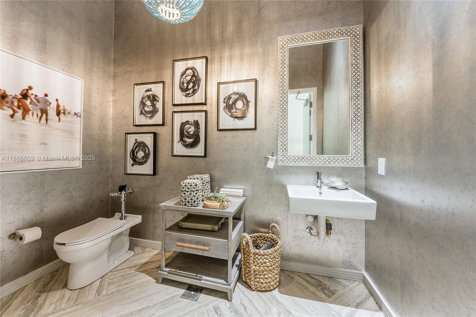 2900 NE 7 Ave #3605, Miami FL 33137