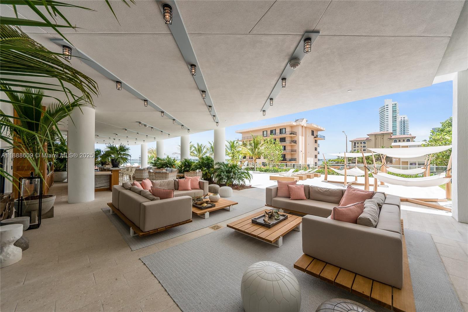 2900 NE 7 Ave #3605, Miami FL 33137