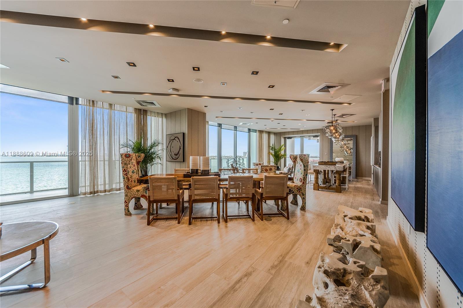 2900 NE 7 Ave #3605, Miami FL 33137