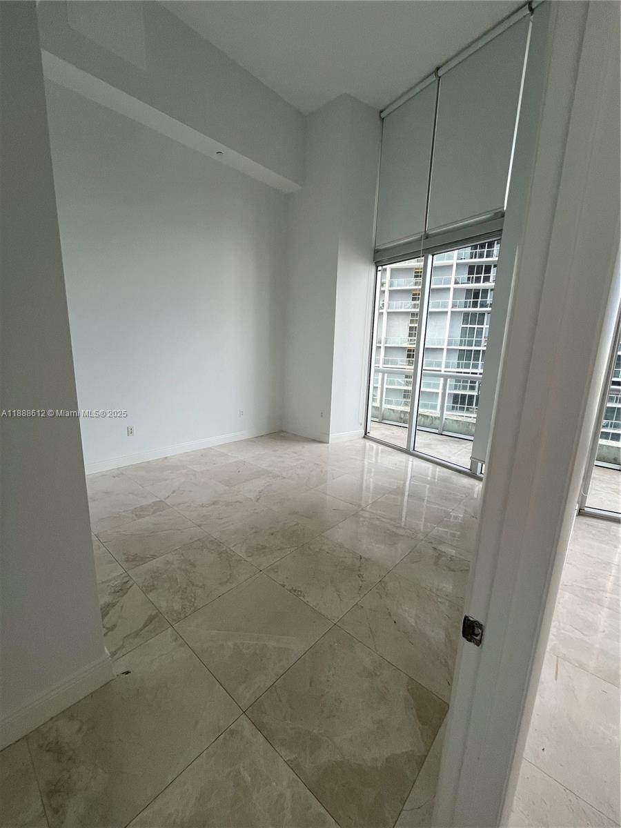 495 Brickell Ave #4106, Miami FL 33131