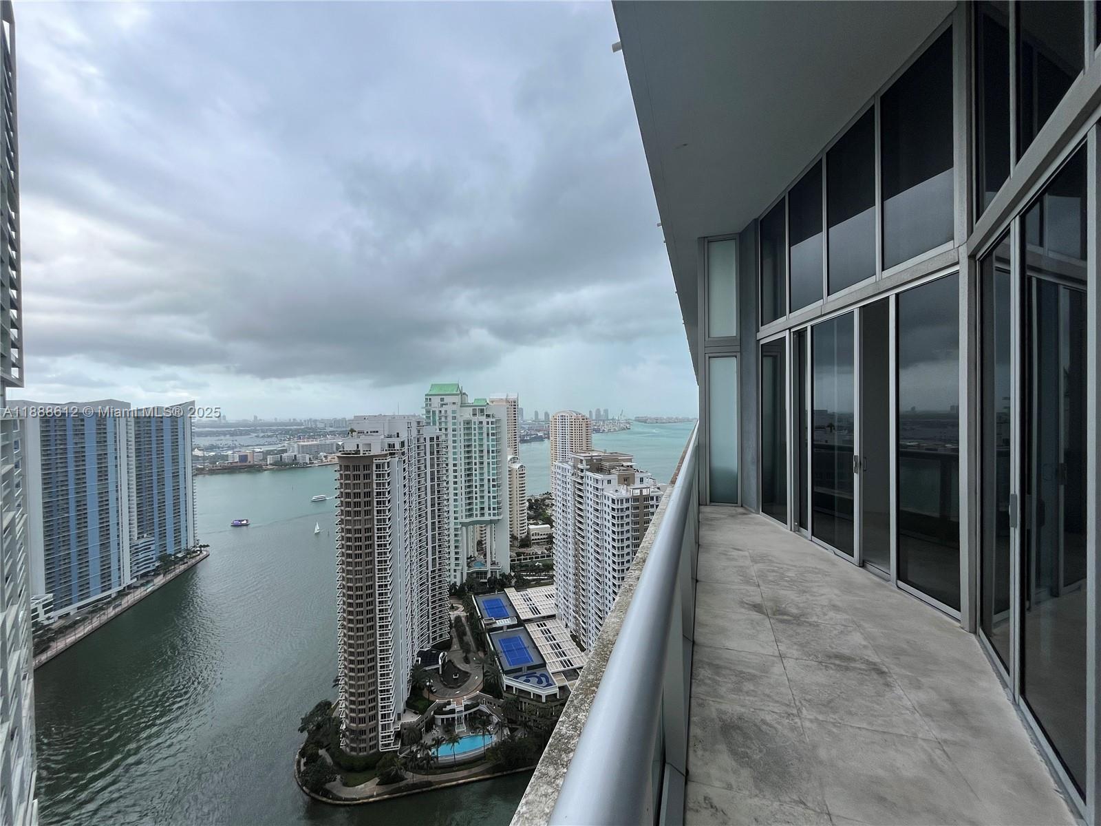 495 Brickell Ave #4106, Miami FL 33131