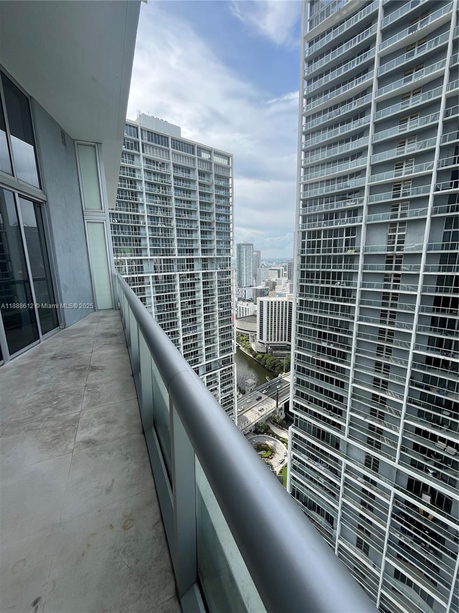 495 Brickell Ave #4106, Miami FL 33131