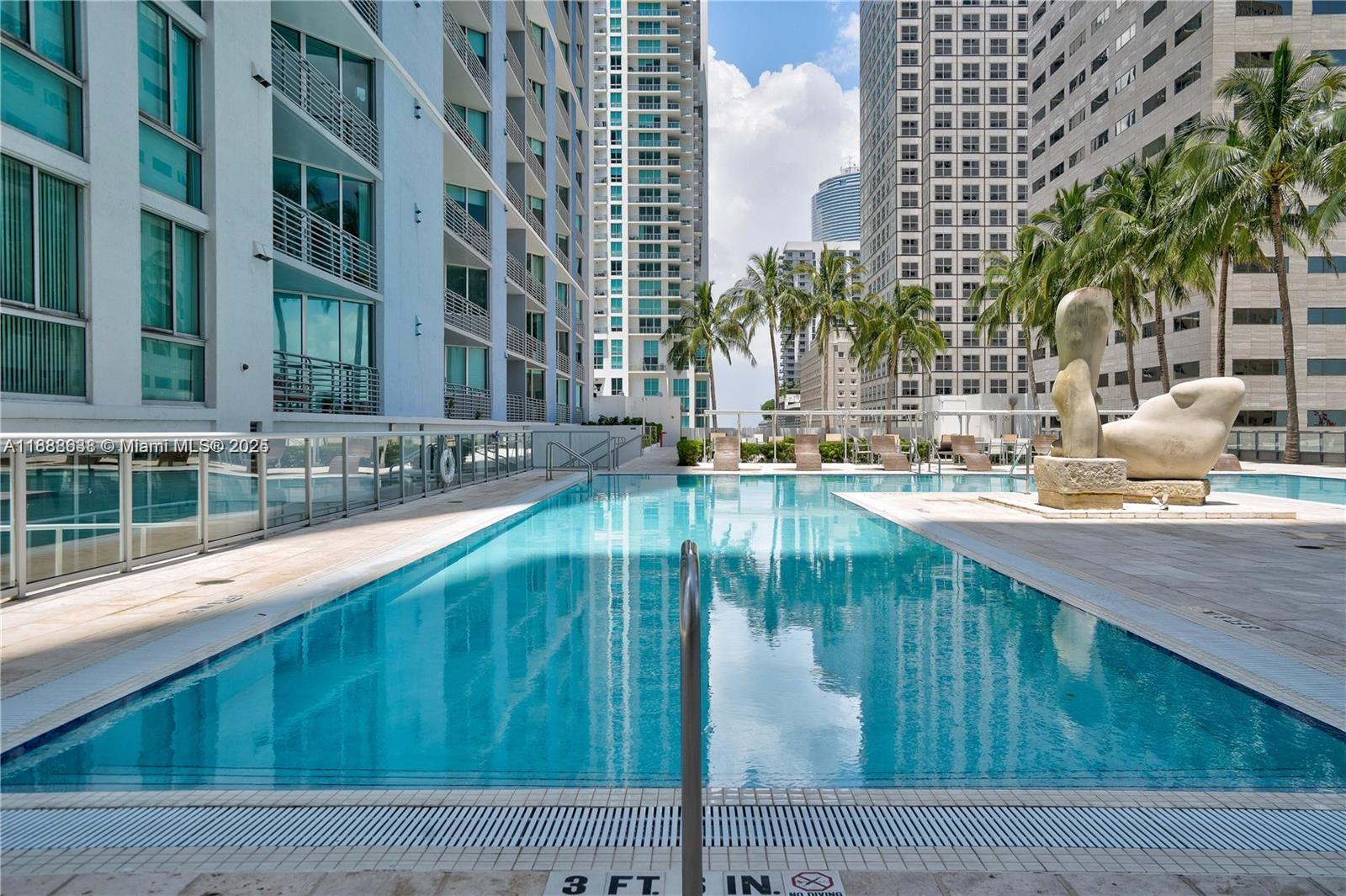 335 S Biscayne Blvd #1506, Miami FL 33131