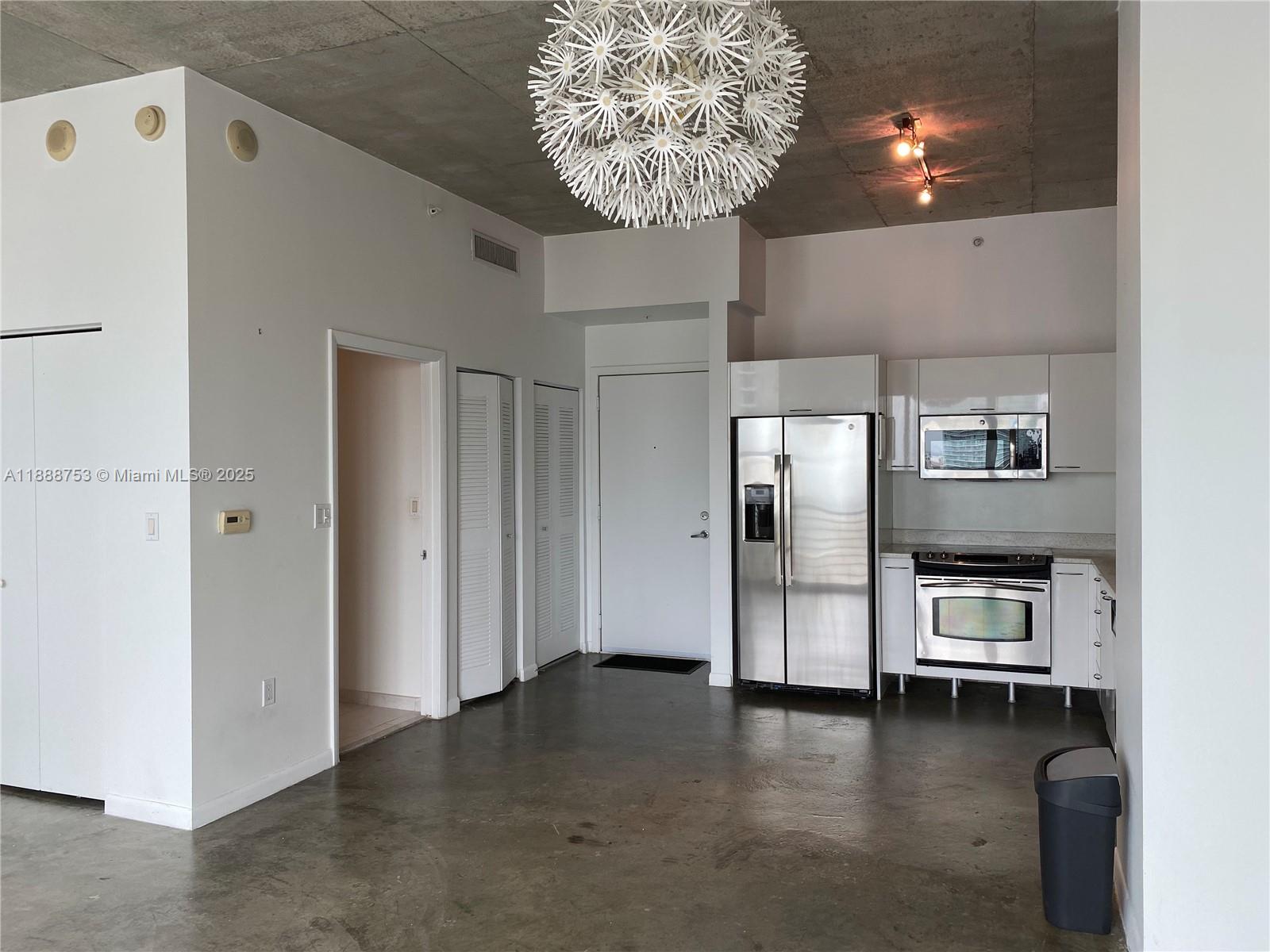 133 NE 2nd Ave #2511, Miami FL 33132